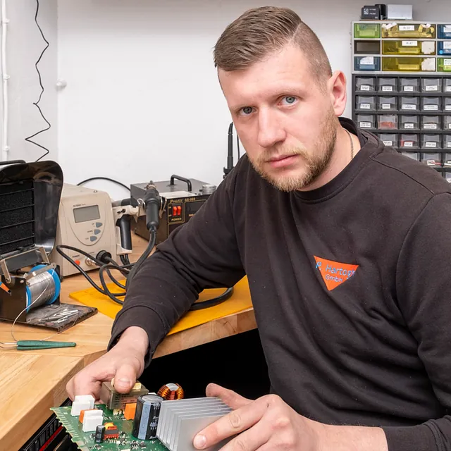 Service von P. Hartogh - Elektrogroßgeräte - neu oder gebraucht sowie Reparatur und Lieferservice aus Cloppenburg